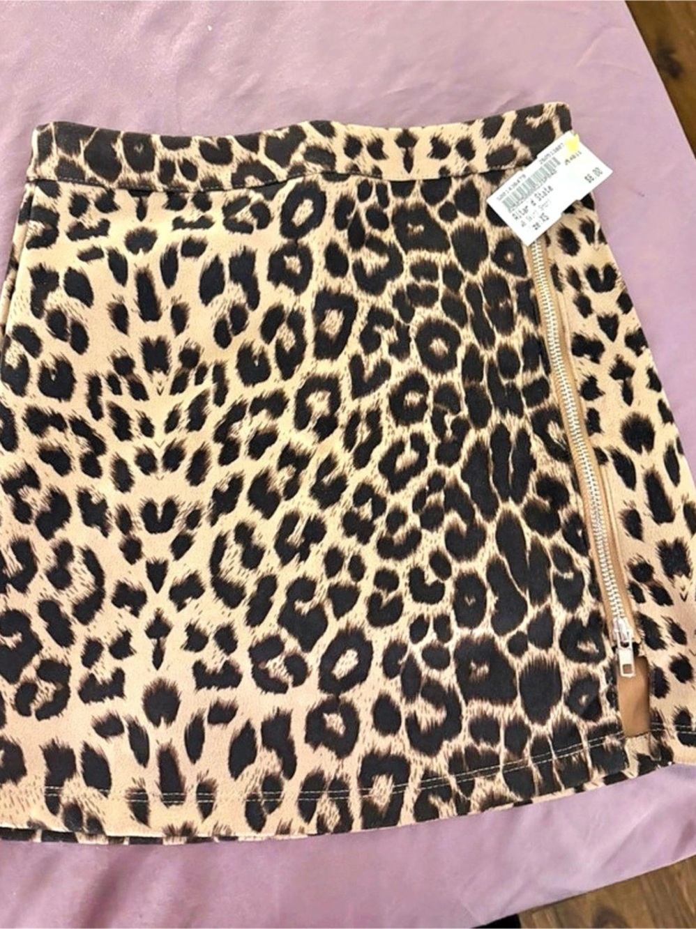 H&M Leopard Print Mini Skirt Size XS NWT